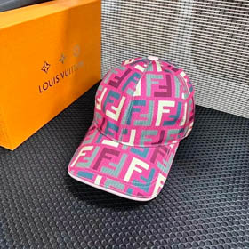 Sombrero Fendi (15 modelos)  